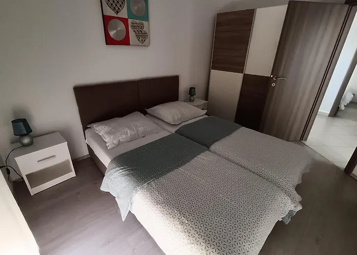 Apartman Lana I Natali