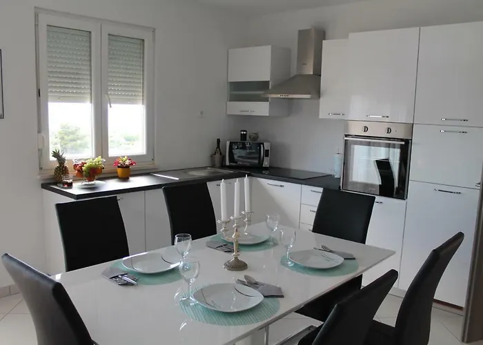 Apartman Lana I Natali *